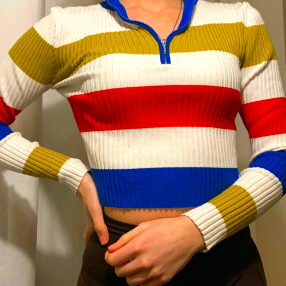 Striped crop half zip top